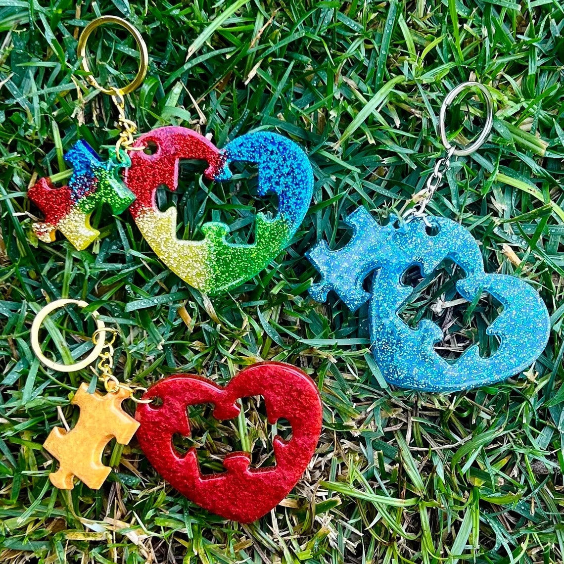 Autism Awareness Resin Keychain, Handmade gifts, Keychains for bags/keys